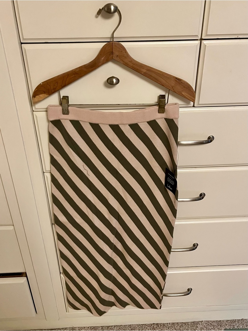 Lulu's beige and Olive Diagonal Stripe Knit Pencil Skirt